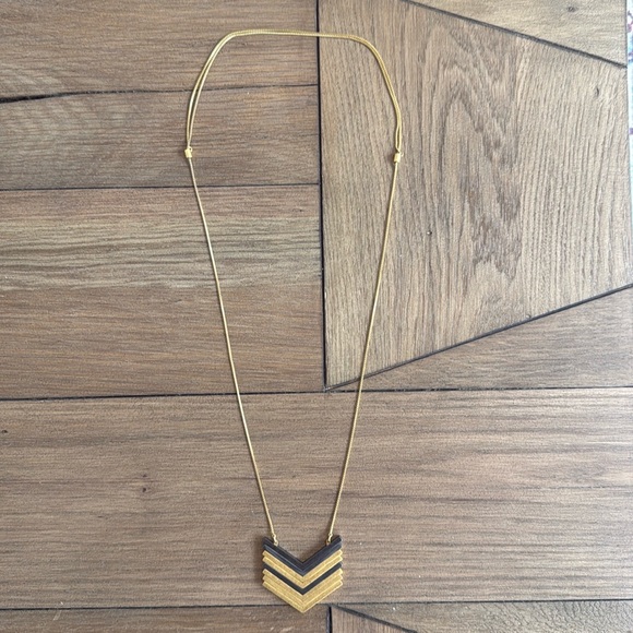 Madewell Arrowstack Necklace - Picture 2 of 4